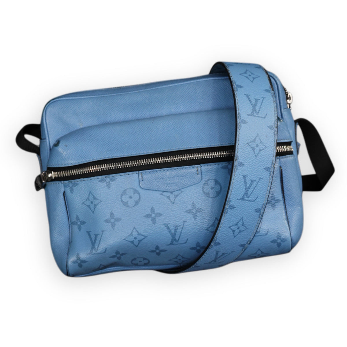 Louis Vuitton Baby Blue Taigarama Monogram Outdoor Messenger Bag Preowned