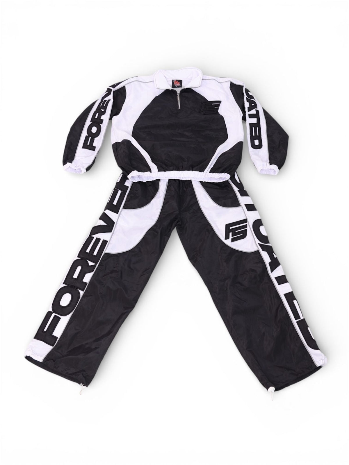Forever Situated Trackset Black/White
