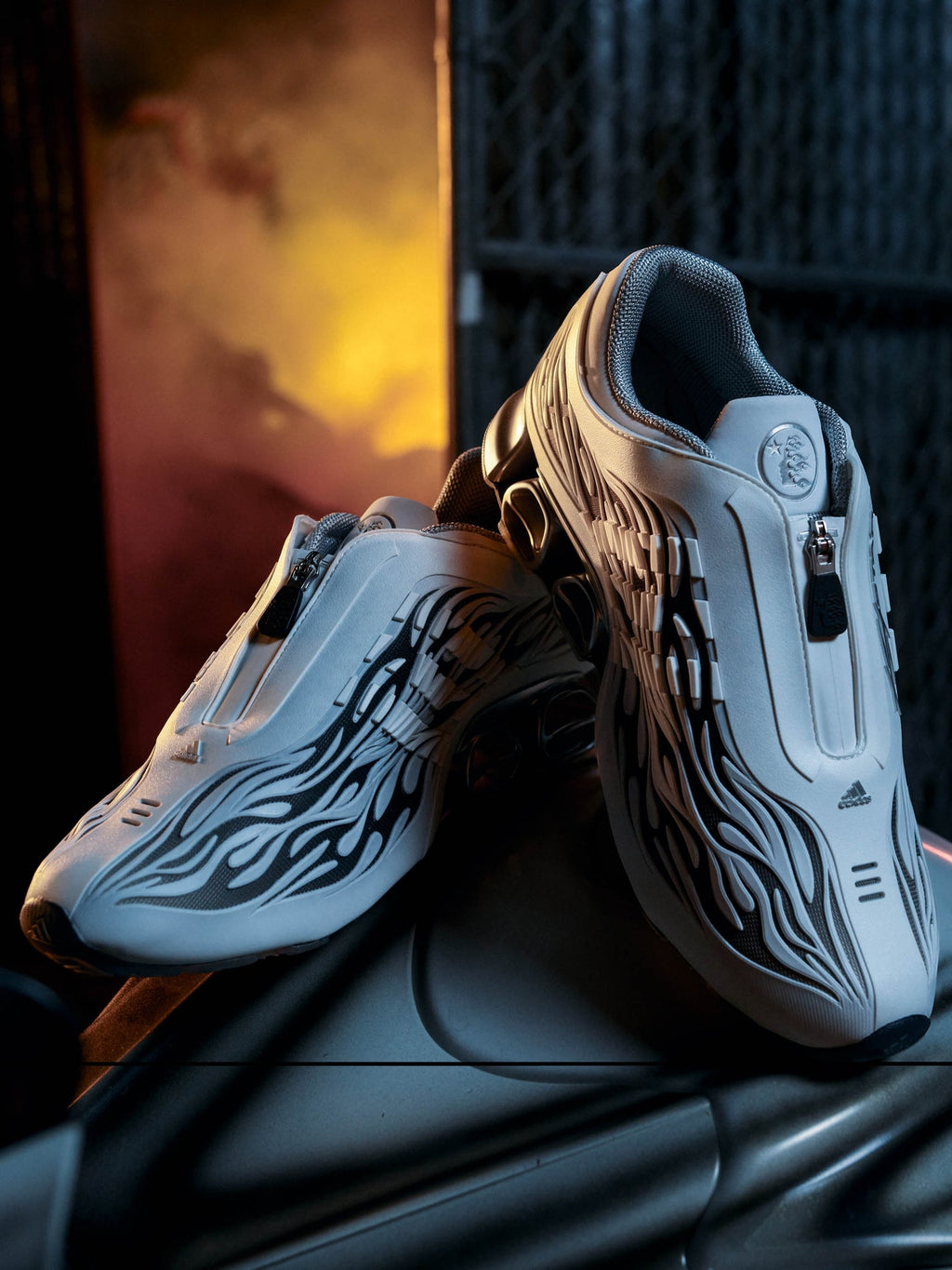 adidas Megaride S2
Hellstar White Black