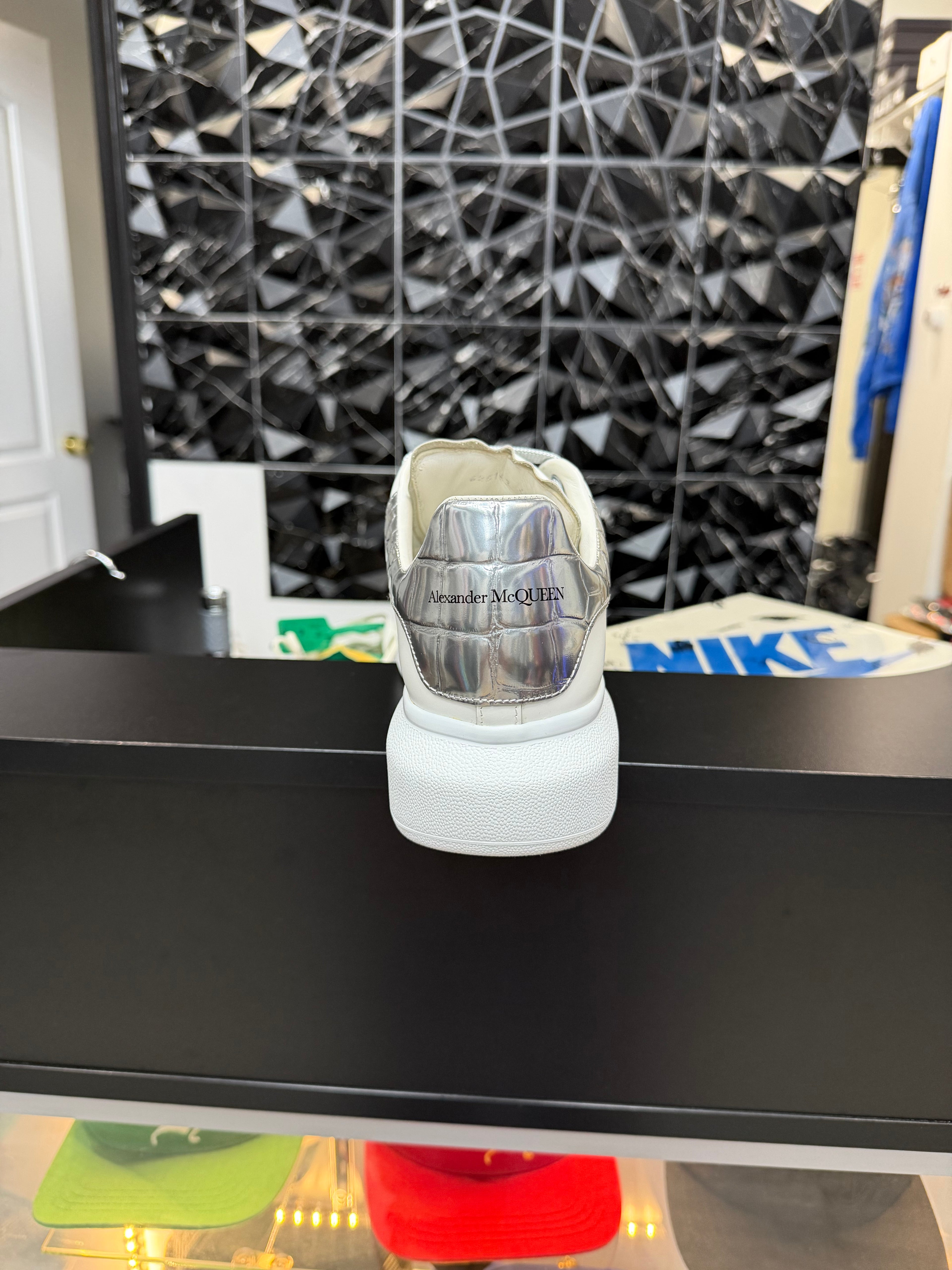 Alexander Mcqueen White Silver Preowned