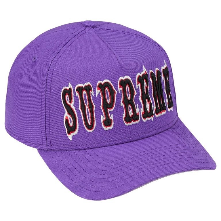Supreme Hat Gothic Outline Adjustable New Era® Purple