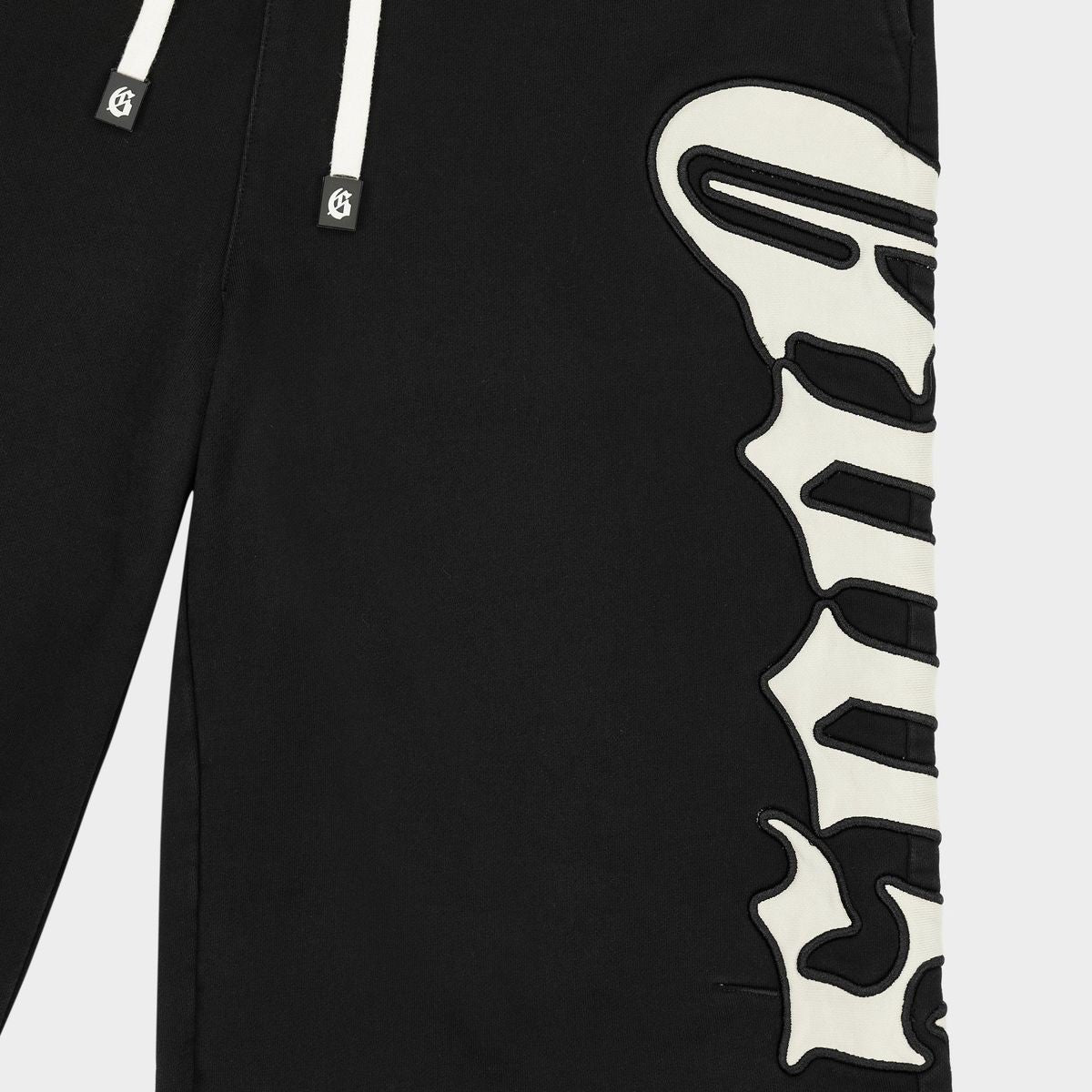 OG Logo 3QTR Shorts (Black)