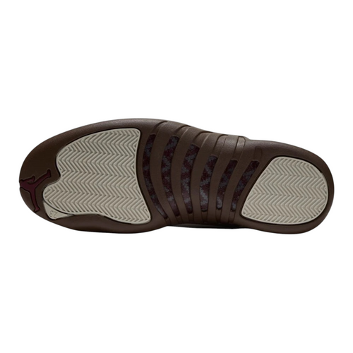 FLEX SHOP Air Jordan 12 Retro Fireside sneaker outsole featuring brown and cream herringbone traction patterns