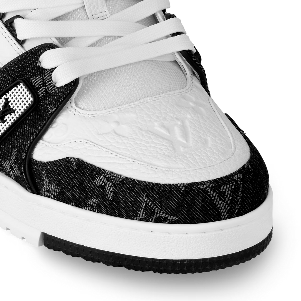 Louis Vuitton Trainer Sneaker White Black